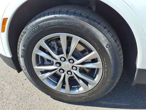 Certified 2023 Cadillac XT5 Premium Luxury AWD/4WD image 9