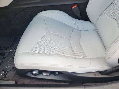 Used 2023 Chevrolet Corvette Stingray Preferred Cpe w/ Engine Appearance Package image 29