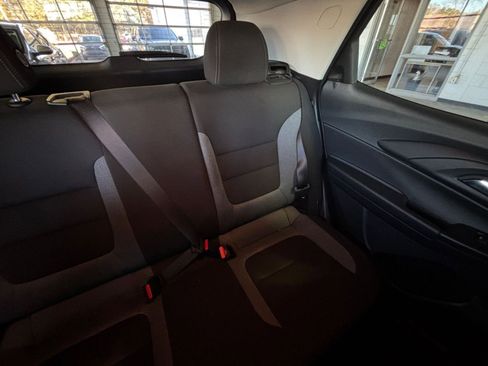 Used 2025 Chevrolet TrailBlazer LT image 41