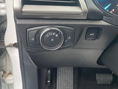 Used 2019 Ford Fusion S image 17