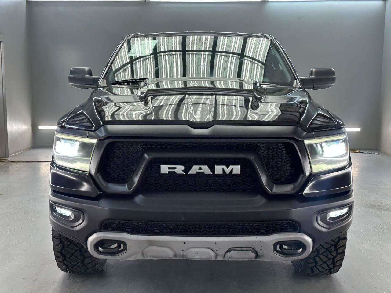 Used 2021 RAM 1500 Rebel AWD/4WD image 2
