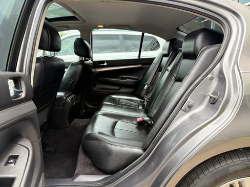 Used 2013 INFINITI G37 x Sedan w/ Premium Pkg AWD/4WD image 29
