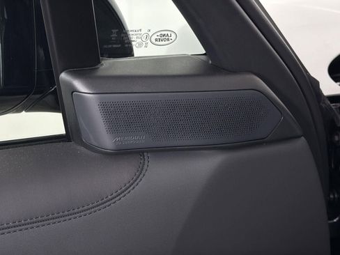 New 2026 Land Rover Range Rover Long Wheelbase SE image 22