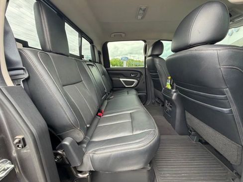 Used 2017 Nissan Titan SL w/ Texas Titan Edition AWD/4WD image 9