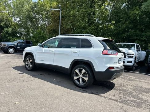 Used 2019 Jeep Cherokee Limited w/ Luxury Group AWD/4WD image 25