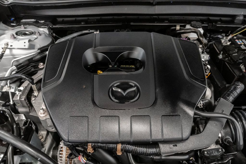 Used 2025 MAZDA CX-30 AWD 2.5 S w/ Select Sport Pkg image 4