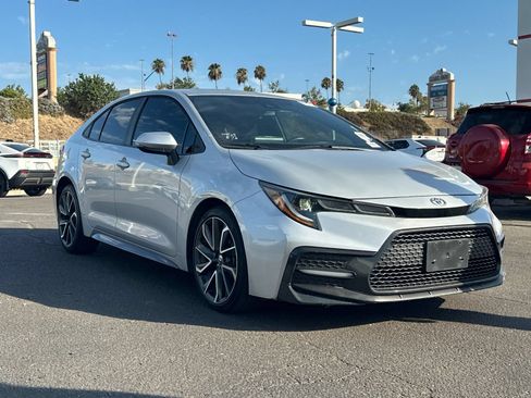 Used 2020 Toyota Corolla SE w/ Carpet Mat Package (TMS) FWD image 2