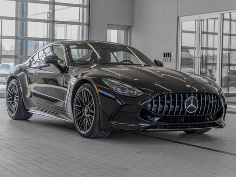 Used 2025 Mercedes-Benz AMG GT 63 image 19