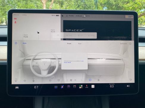 Used 2023 Tesla Model Y AWD image 30