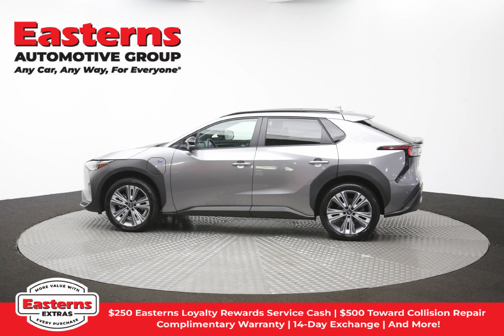 Used 2023 Subaru Solterra AWD image 62