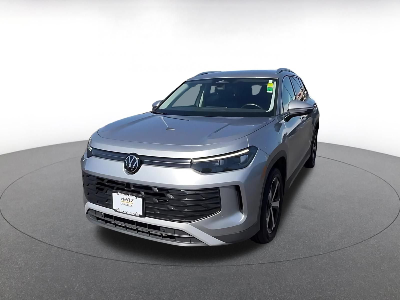 Used 2026 Volkswagen Tiguan SE AWD/4WD image 6