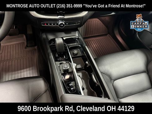 New 2025 Volvo XC60 T8 Plus w/ Protection Package Premier image 17