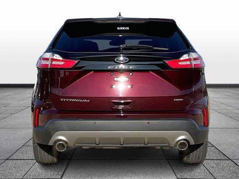 Used 2024 Ford Edge Titanium image 4