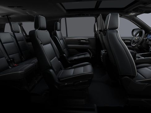 New 2026 Chevrolet Suburban Premier AWD/4WD image 7