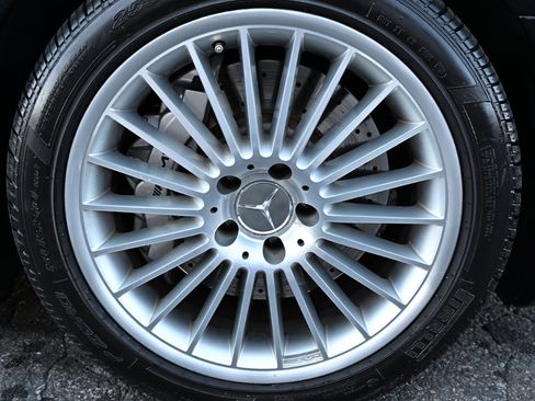 Used 2005 Mercedes-Benz SL 55 AMG image 16