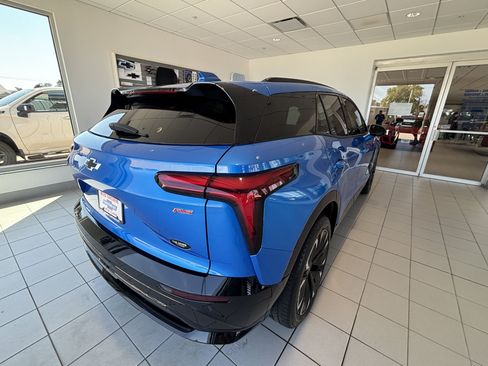 Used 2024 Chevrolet Blazer EV RS RWD image 7