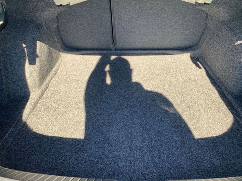 Used 2025 Volkswagen Jetta SE image 30