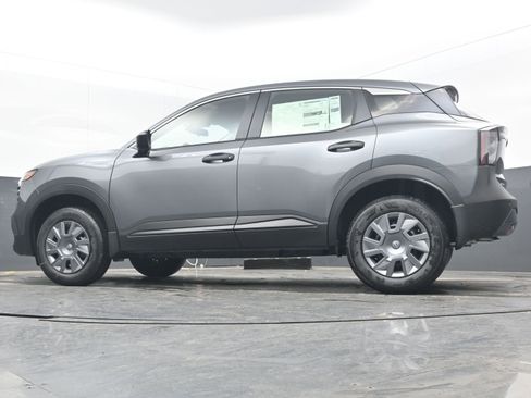 New 2026 Nissan Kicks S image 25