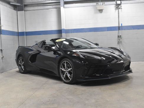 Used 2021 Chevrolet Corvette Stingray Premium Conv w/ Z51 Performance Package RWD image 33