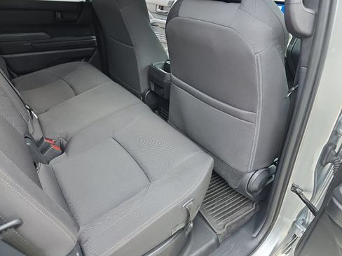 Certified 2025 Toyota Tacoma SR AWD/4WD image 16
