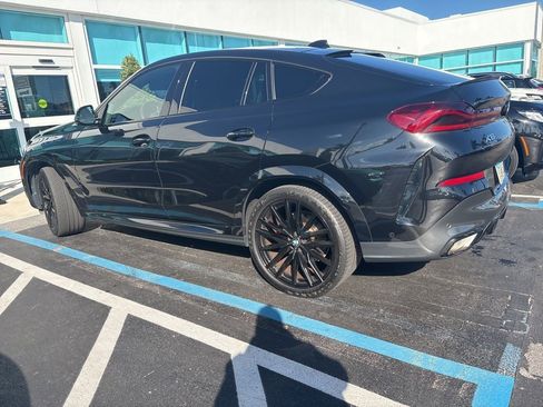 Used 2023 BMW X6 xDrive40i w/ Executive Package image 7