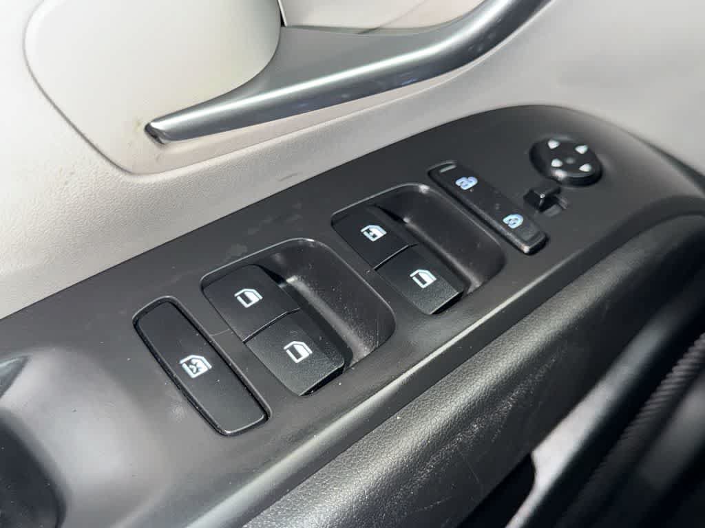 Used 2024 Hyundai Tucson SE FWD image 17