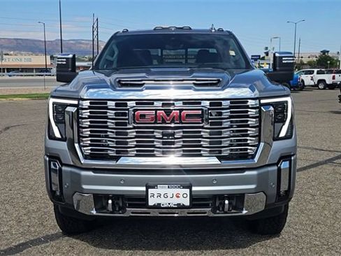 New 2025 GMC Sierra 2500 Denali w/ Technology Package image 3