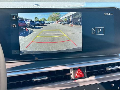 New 2026 Kia Sorento LX FWD image 12