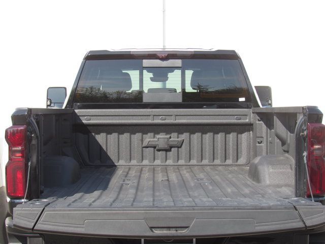 Used 2025 Chevrolet Silverado 3500 High Country w/ High Country Premium Package AWD/4WD image 8