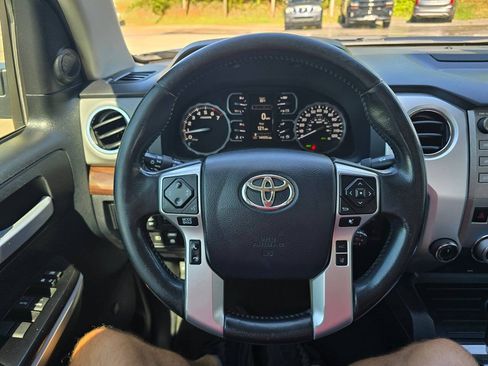 Used 2018 Toyota Tundra Limited w/ Limited Premium Package AWD/4WD image 25
