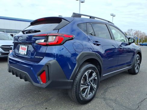 Certified 2024 Subaru Crosstrek 2.0i Premium image 2
