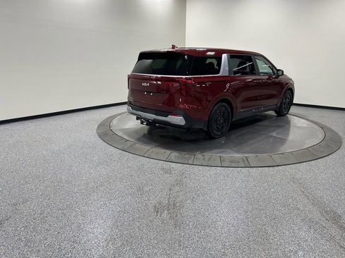 New 2026 Kia Carnival FWD image 6