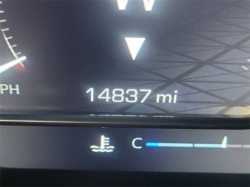 Certified 2024 GMC Sierra 1500 SLT w/ SLT Premium Package image 11