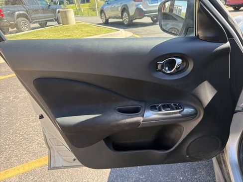 Used 2016 Nissan Juke S AWD/4WD image 19