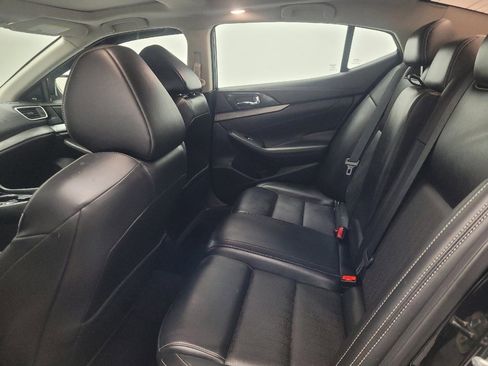 Used 2018 Nissan Maxima 3.5 SL image 18