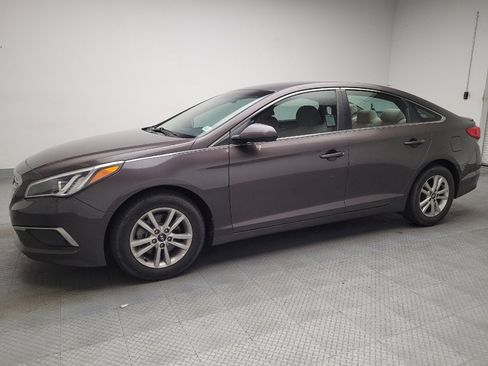 Used 2016 Hyundai Sonata SE FWD image 2