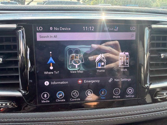 Used 2019 Chrysler Pacifica Limited FWD image 25