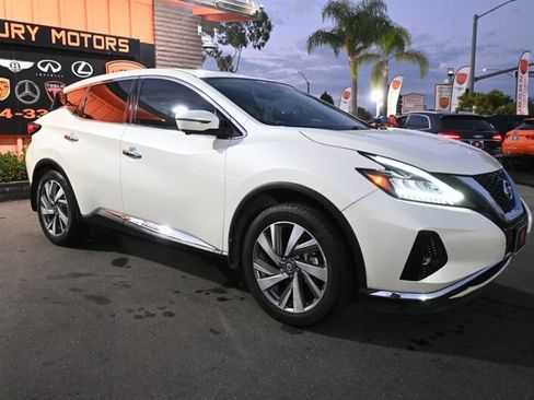 Used 2021 Nissan Murano SL w/ SL Moonroof Package image 14