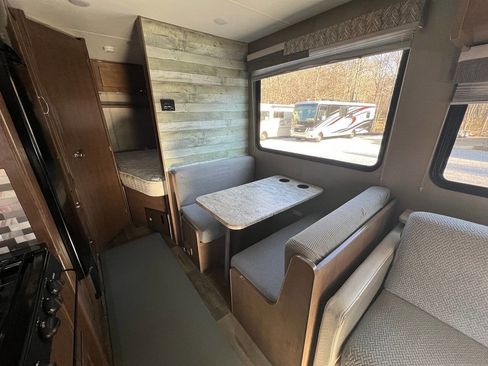 Used 2018 Ford E-350 and Econoline 350 Super Duty w/ Motorhome Prep Package image 28