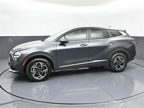 Used 2023 Kia Sportage LX AWD/4WD image 25