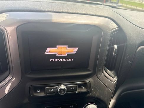 Used 2024 Chevrolet Silverado 2500 Custom w/ Custom Convenience Package AWD/4WD image 9