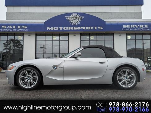 Used 2004 BMW Z4 3.0i RWD image 1