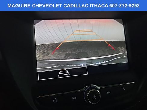 Used 2023 Chevrolet TrailBlazer LT AWD/4WD image 23