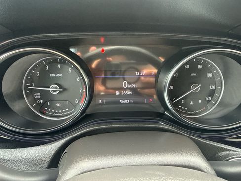 Used 2020 Buick Encore GX Select FWD image 19