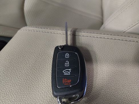 Used 2017 Hyundai Sonata SE image 32