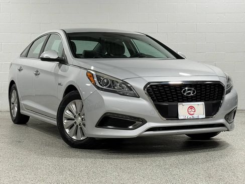 Used 2016 Hyundai Sonata SE FWD image 4