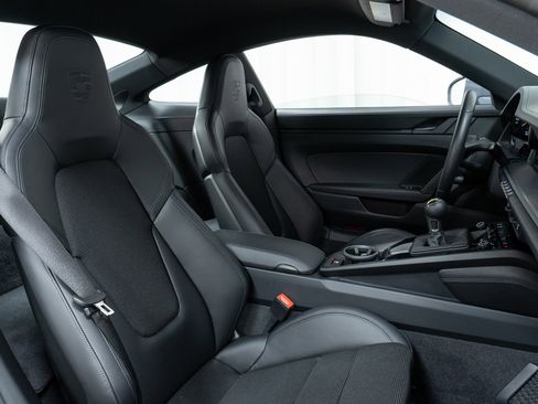 Certified 2023 Porsche 911 GT3 image 26