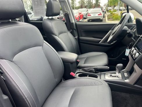 Used 2018 Subaru Forester 2.5i Limited AWD/4WD image 18