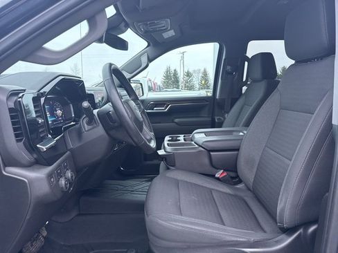 Used 2023 Chevrolet Silverado 1500 RST image 10