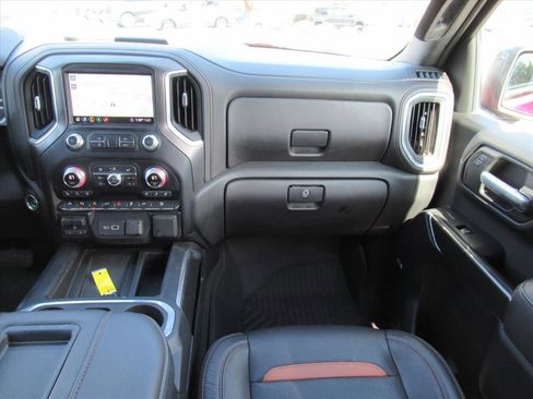 Used 2020 GMC Sierra 1500 AT4 w/ AT4 Premium Package image 15